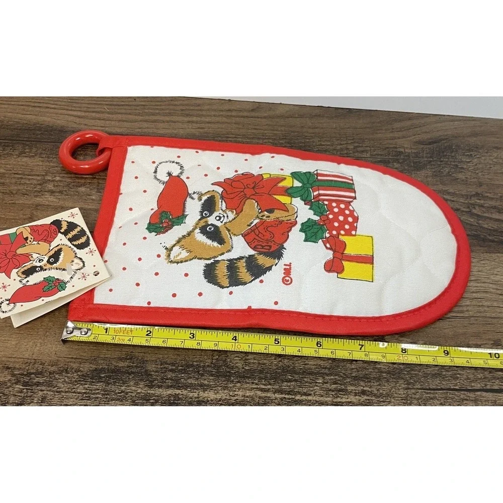 Vintage Britches Cartoon Raccoon Oven Mitt With Tag Christmas Presents Santa Hat